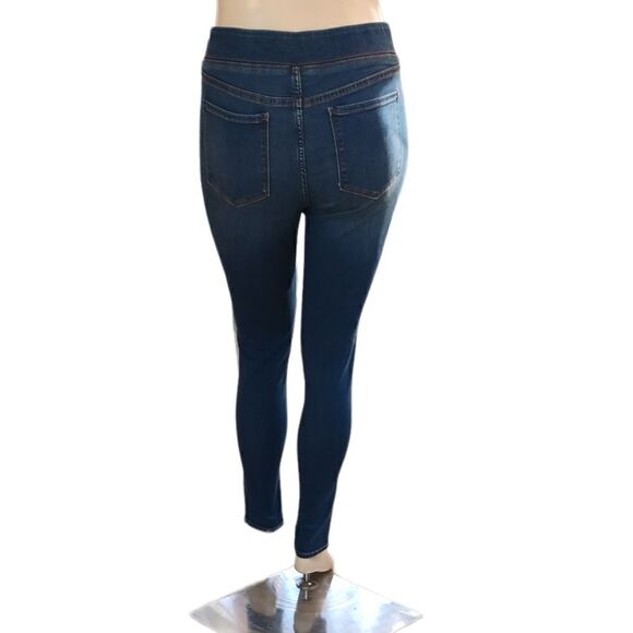 62856....Old Navy PullUp Skinny Jeans 14R, W30" 29"Inseam 10"Rise - Picture 3 of 5